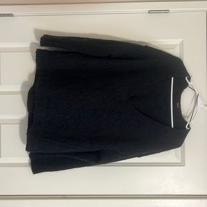 Free People oversized v-neck sweater. Size S.